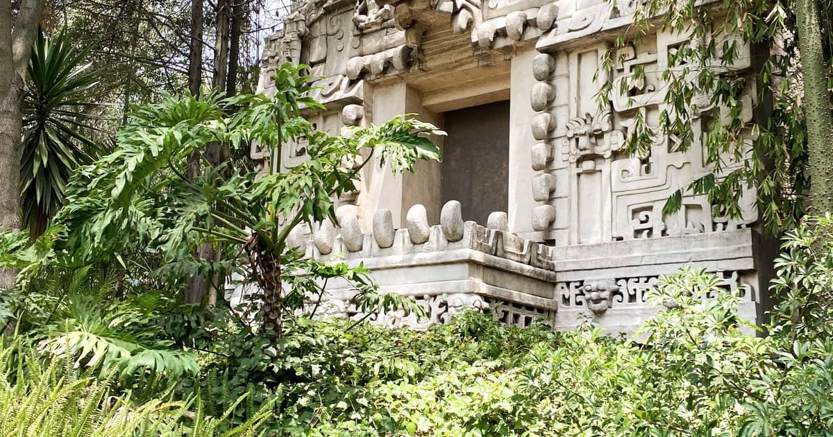 CDMX: Visita al Castillo de Chapultepec y al Museo de Antropología