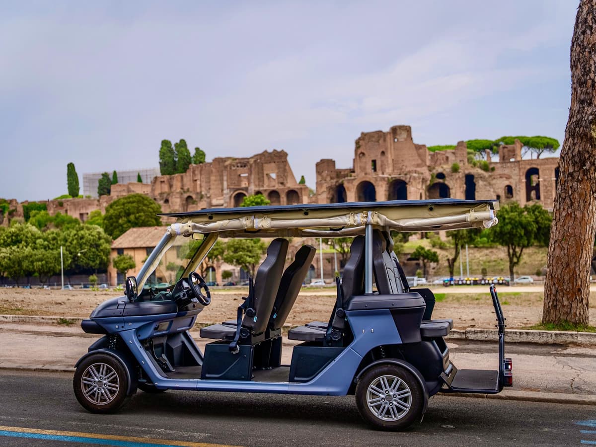 Rome: Golf Cart Tour + Colosseum & Underground Catacombs