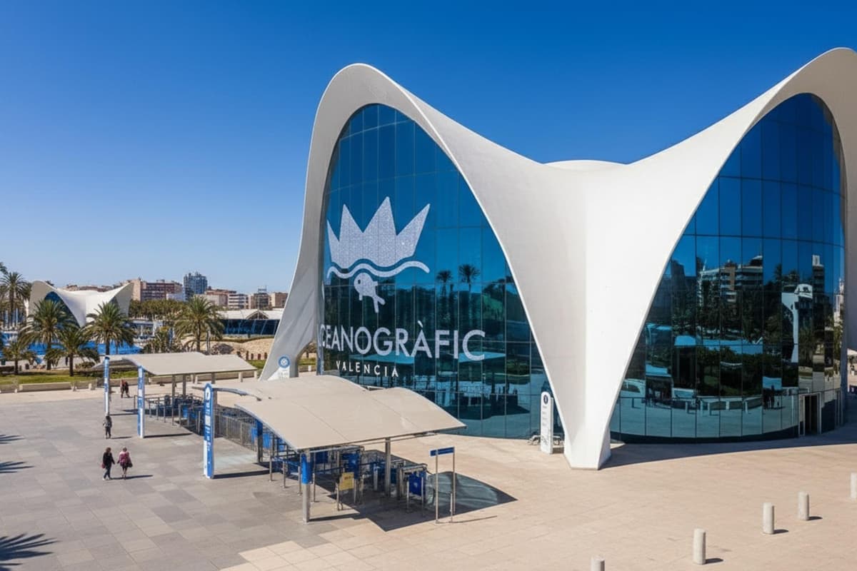 Tour privado y guiado sin colas por el Oceanogràfic de Valencia