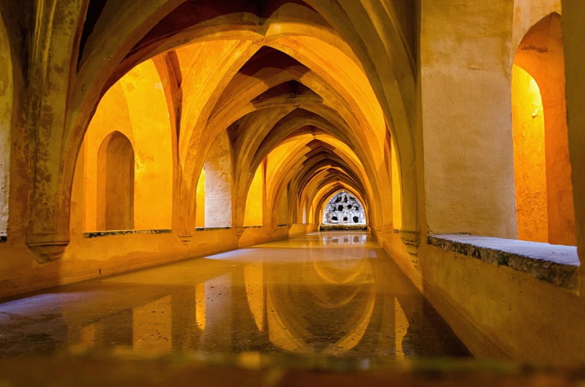 Sevilla: 48-Hour City Pass Premium + Alcázar included
