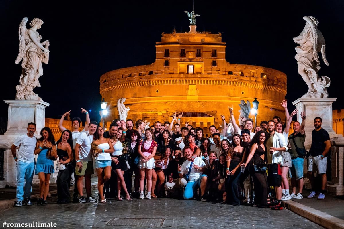 Rome: Pub Crawl & Ultimate Party Tour