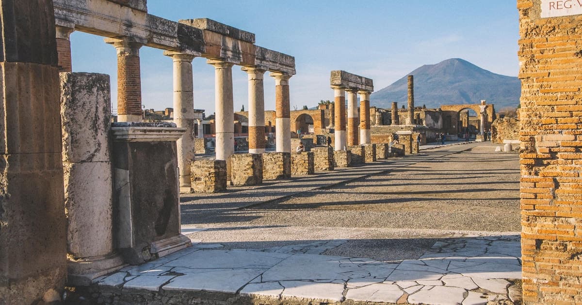 Tour por Pompeya, Herculano y el Vesubio