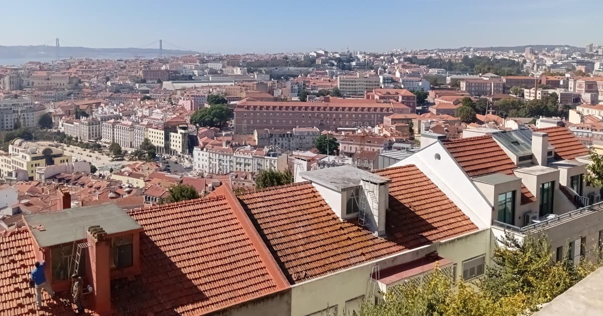 Lisbon Tuk-Tuk Baixa-Chiado City Center Tour