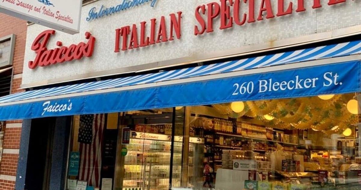 NYC: Greenwich Village and Washington Square Park Food Tour