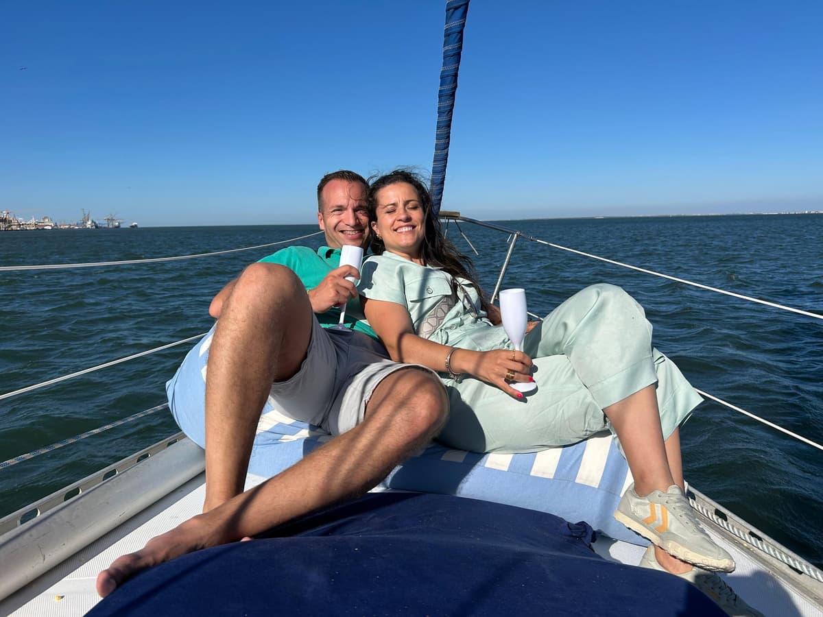 Lisbon: Private Sunset Sail for Two with Wine & Snacks