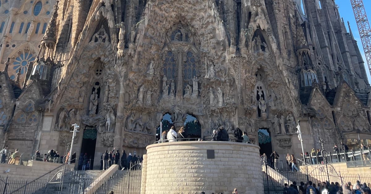 Tour privado de la Sagrada Familia y Sant Pau opcional