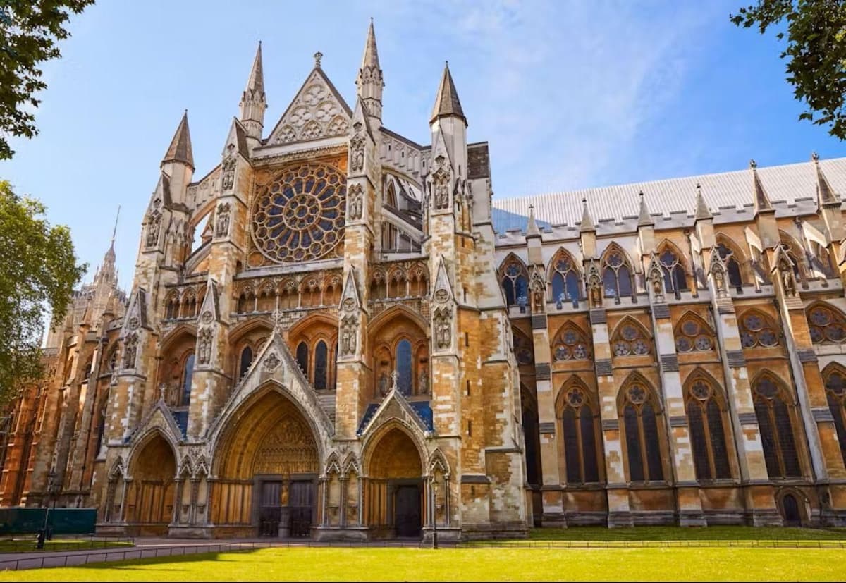 Westminster Abbey private guided tour with expert guide