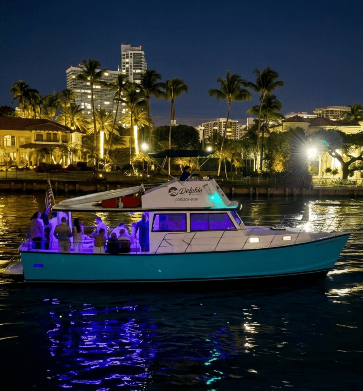 Miami: Floating Club Party Boat Cruise with BYOB