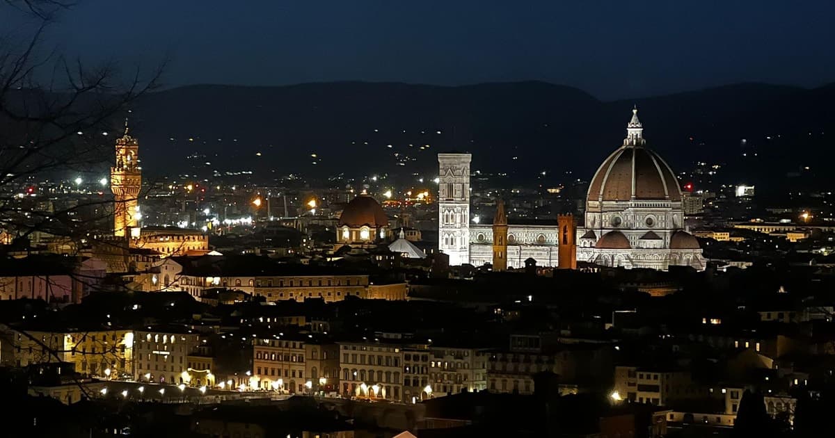 Discover Florence's Charm: Night Tour on Electric Golf Car
