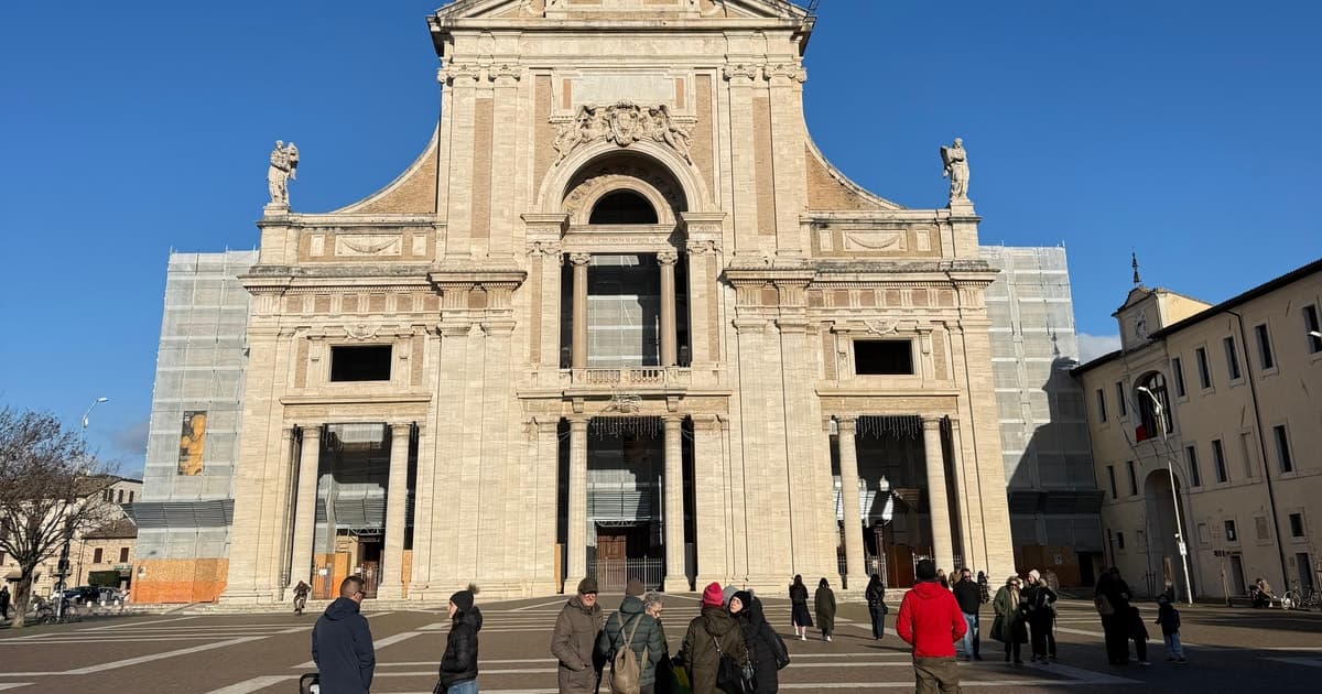 Rome: Assisi and Cascia Private Tour with Lunch