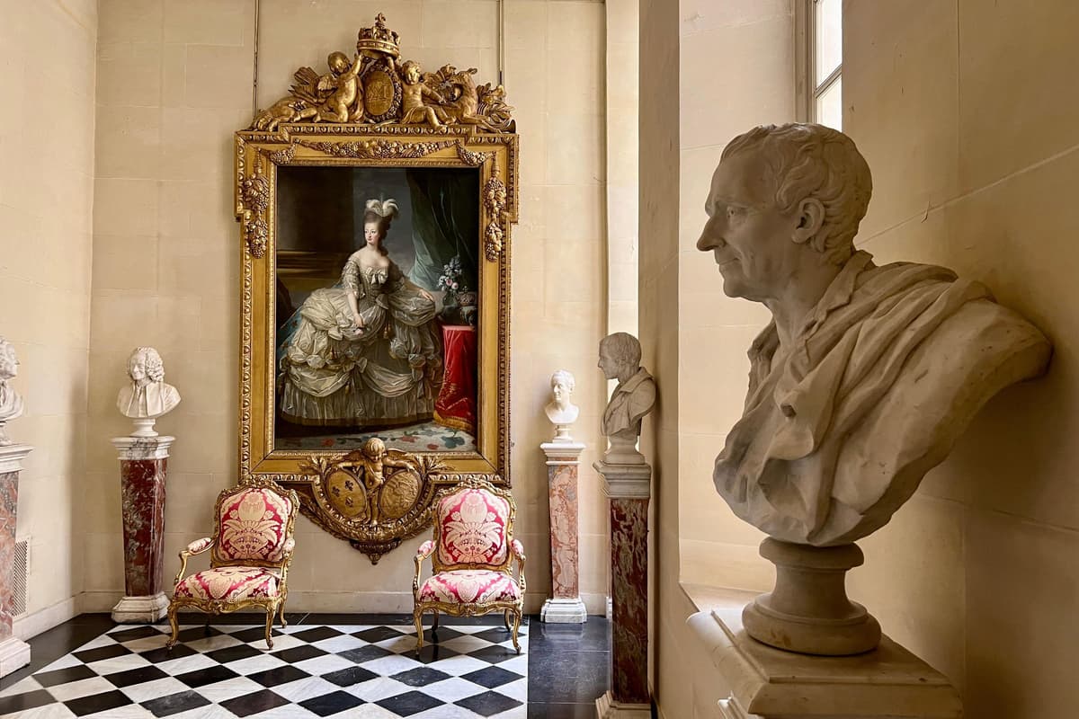 Visita el palacio de Versalles, los jardines y los apartamentos privados del rey