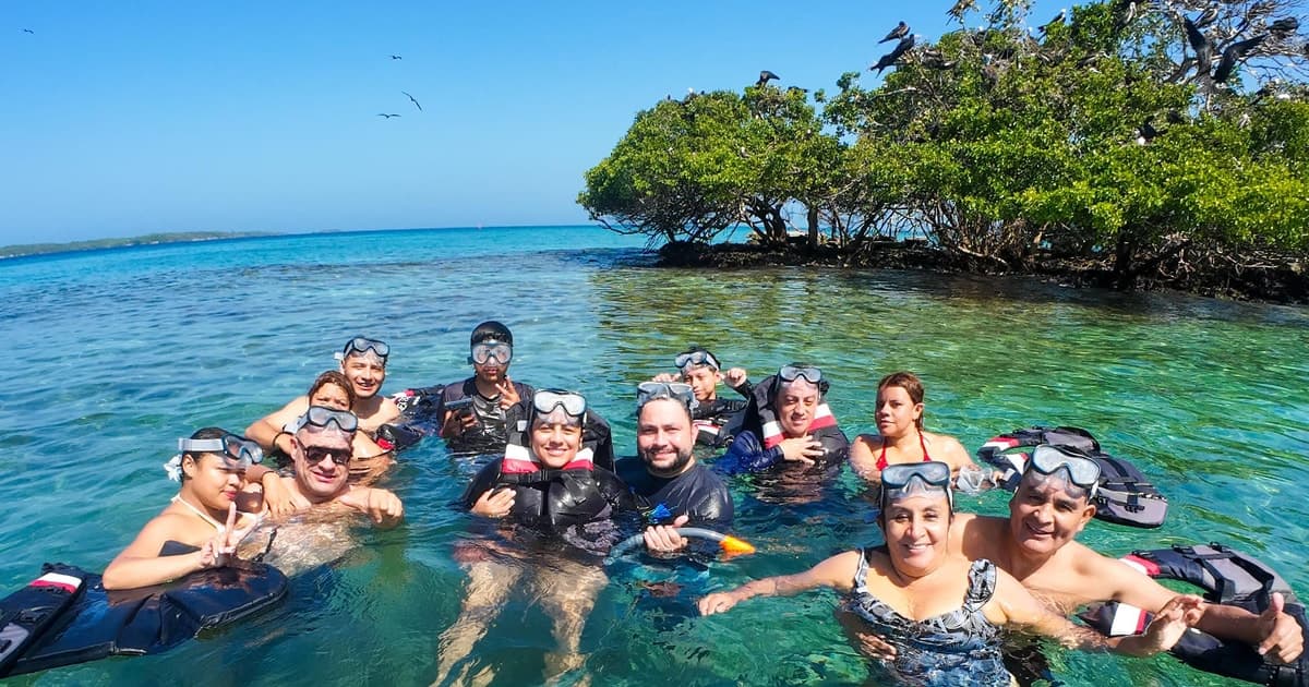 Cartagena: tour por las islas del rosario, acuario, almuerzo, y playa