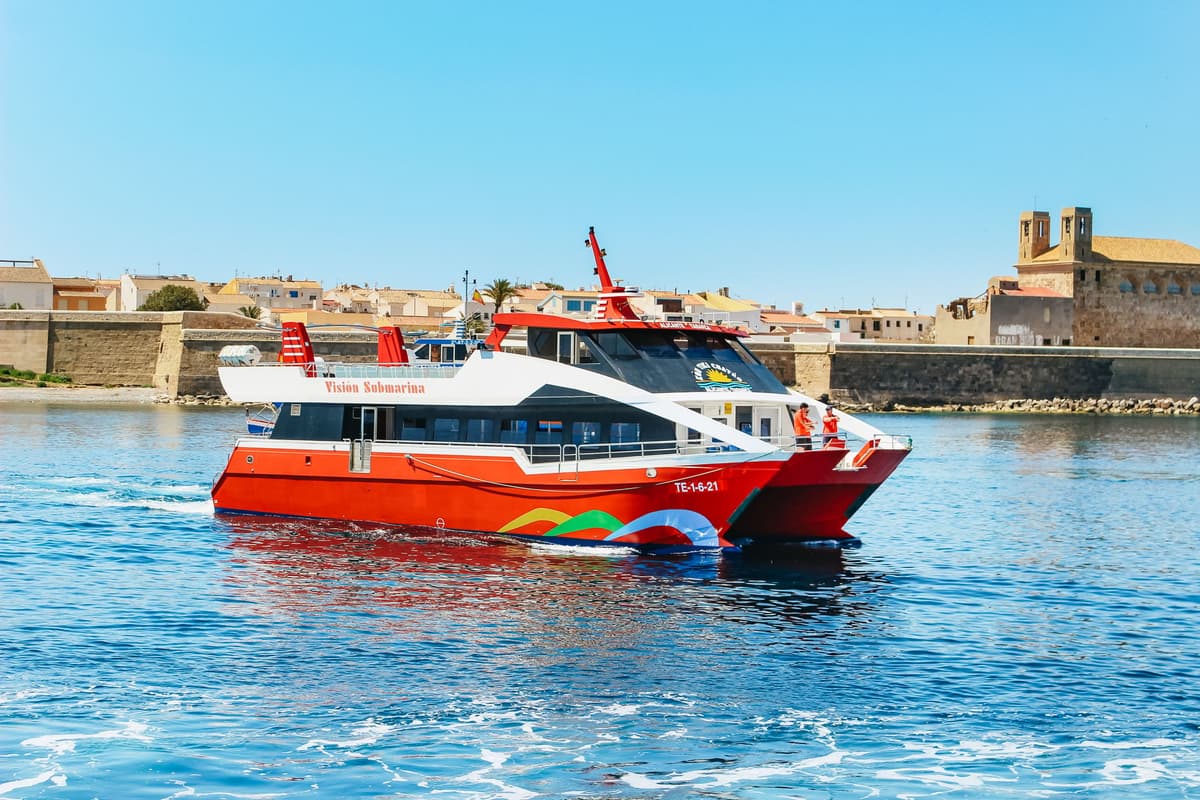 From Alicante: Roundtrip to Tabarca Island