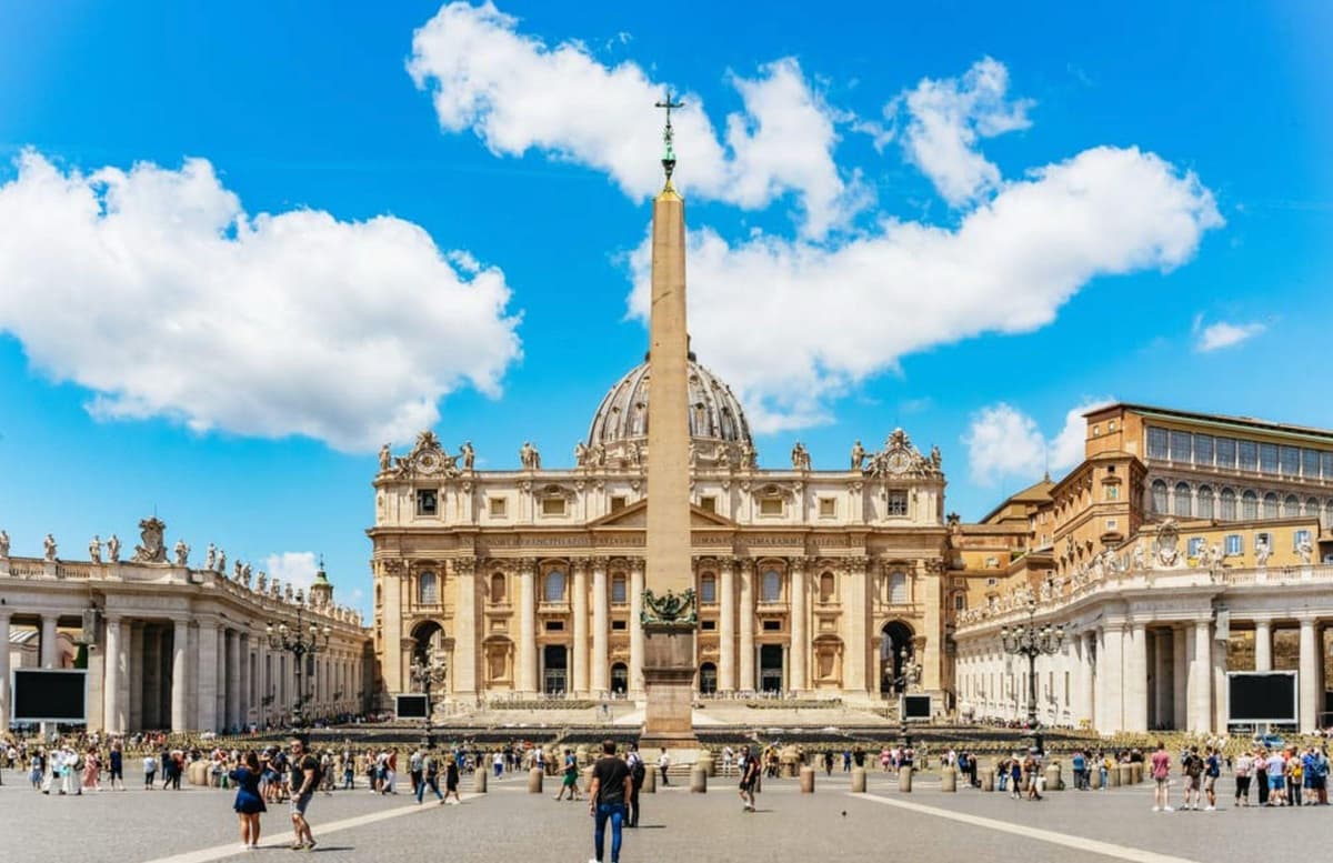 Rome: St. Peter's Basilica Entry Ticket and AudioGuide