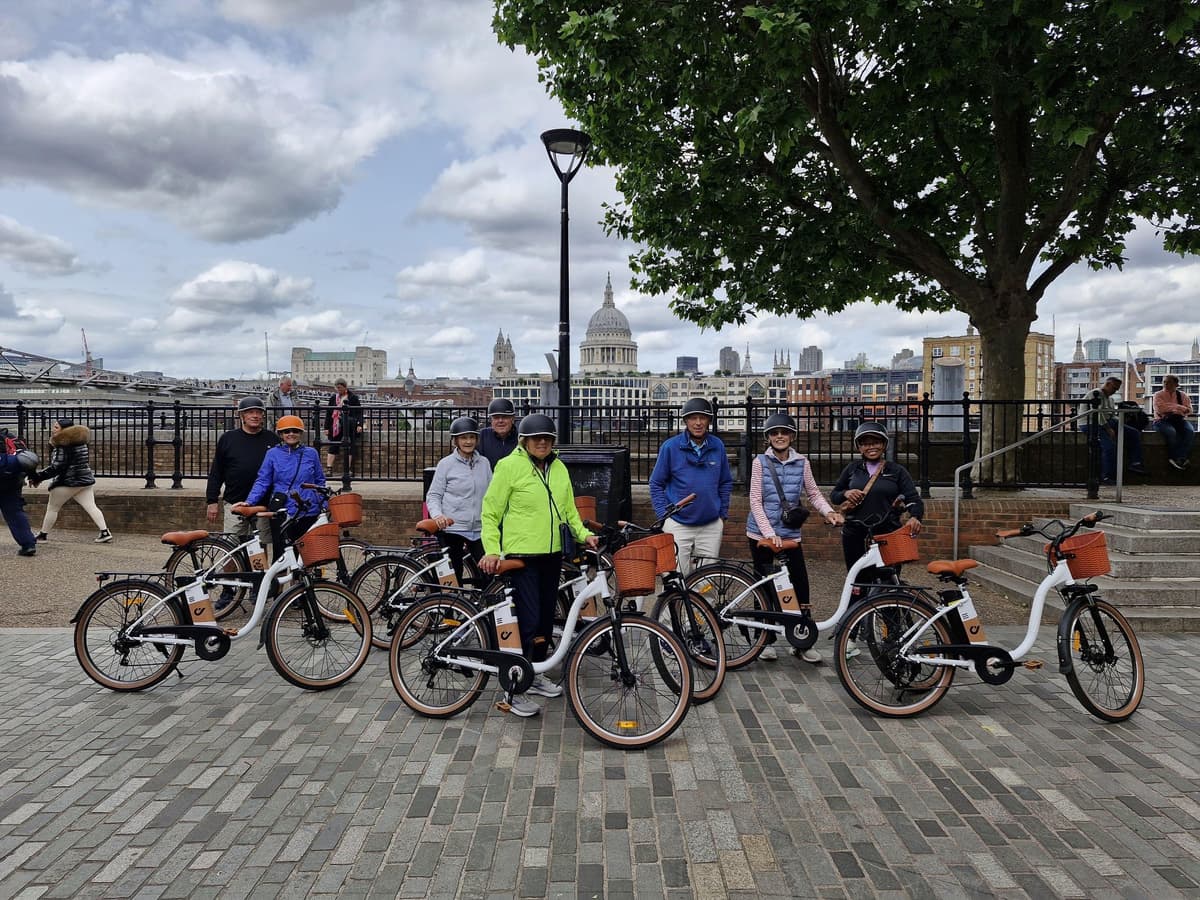 London: Guided E-bike Tour