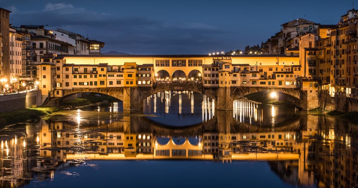 Florence: Dark Secrets & Scandals Evening Walking Tour