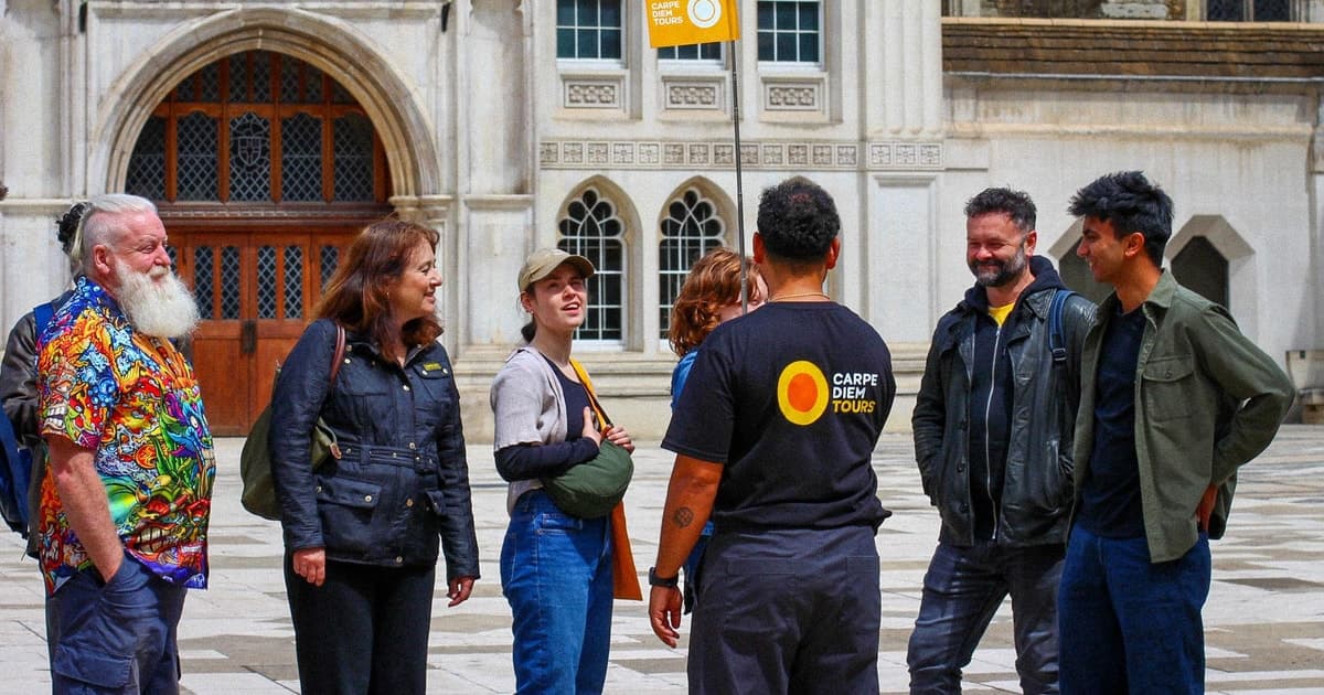 London: Empire, Trade, Finance & Hidden History Walking Tour