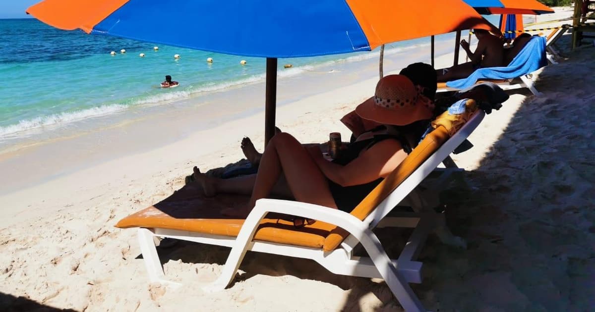 Cartagena: Tour a Playa Tranquila con almuerzo