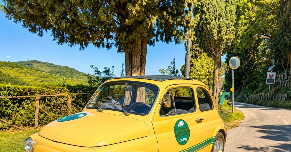 Chianti Vintage Fiat 500 Tour with Wine Tasting & Lunch