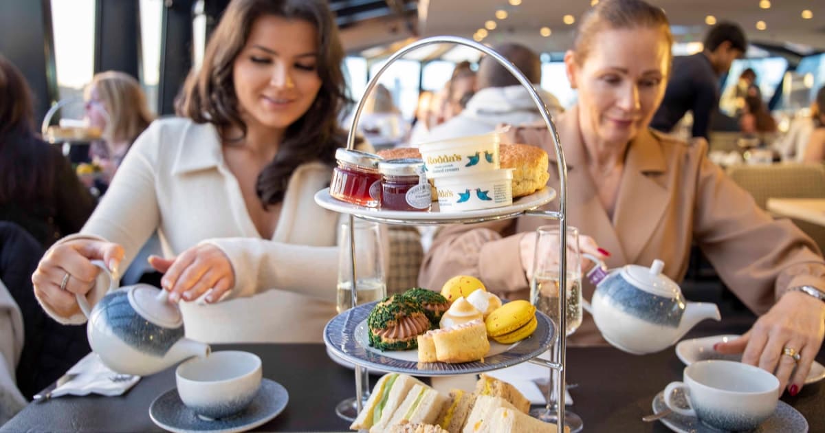 London: Afternoon Tea Cruise on the River Thames