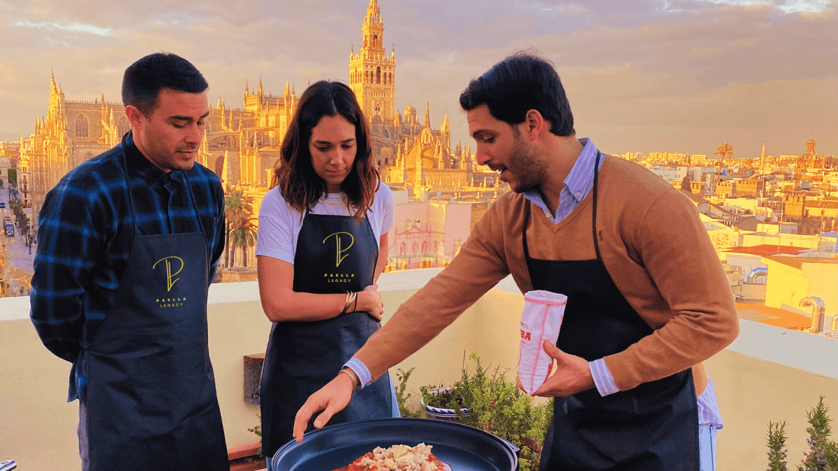 Seville: Paella Cooking Class & 30-Min Local Expert Q&A