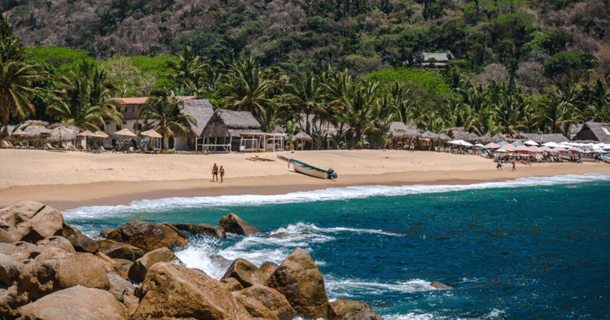 Marina Vallarta: Yelapa and Majahuitas Snorkeling Tour