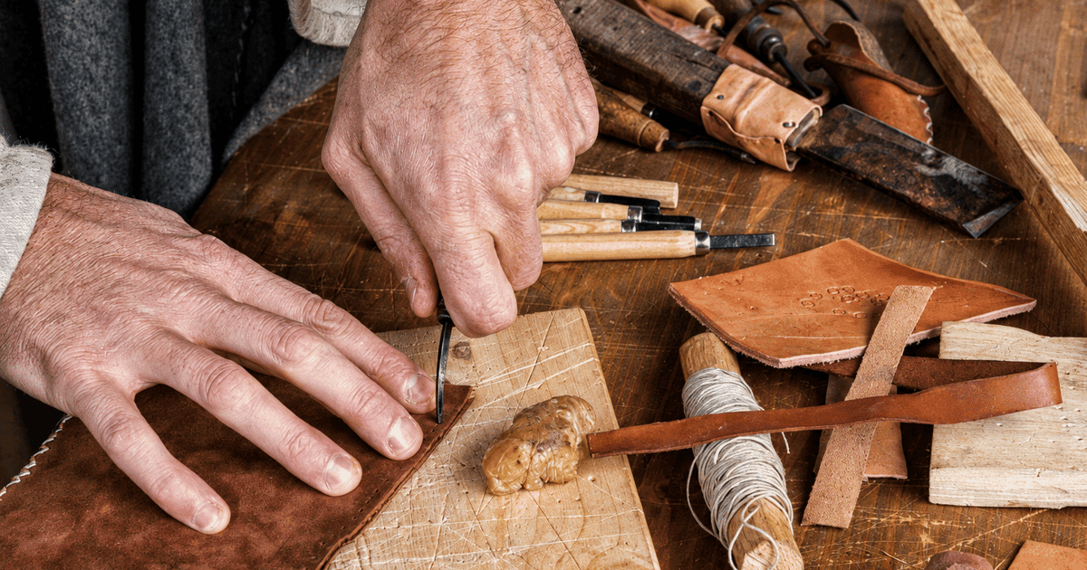 Florence: Oltrarno Artisans, Wine Windows & Gelato