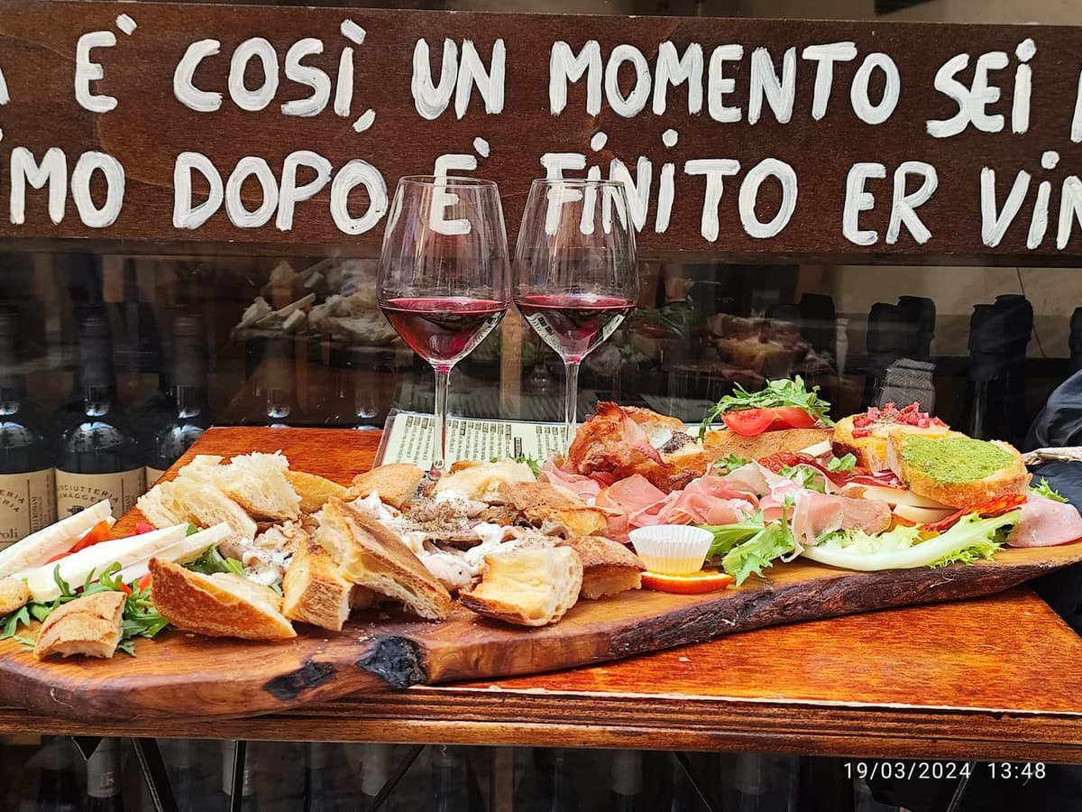 Rome: Sip & Savor Authentic Italian Wines in Trastevere