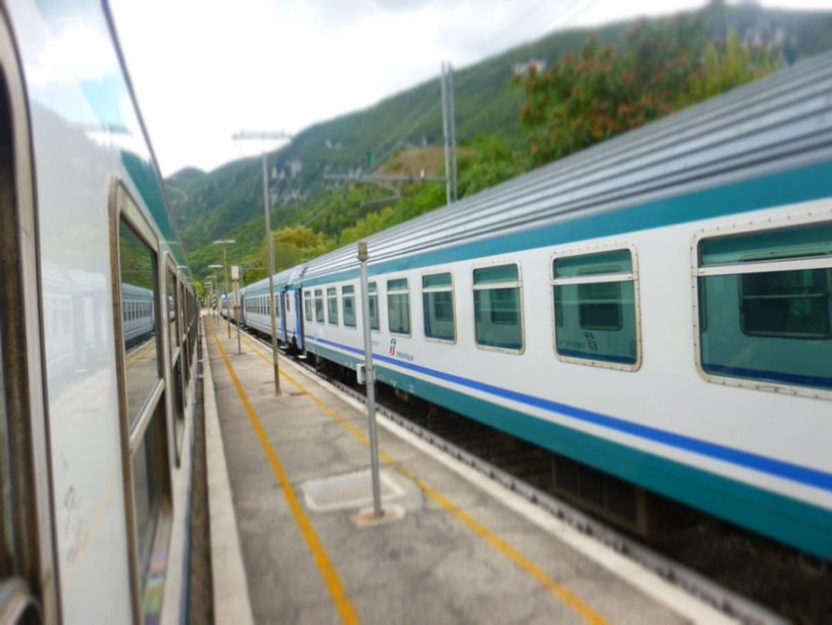 Rome: Train Ticket to/from Orvieto