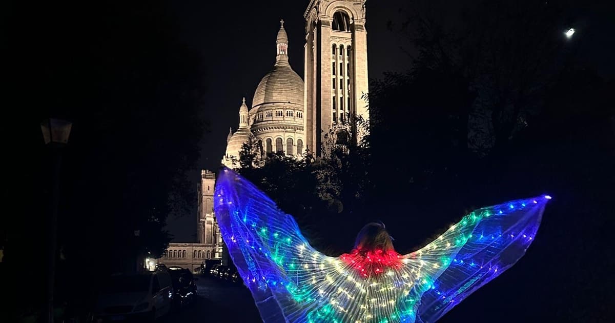 MONTMARTRE BY NIGHT EXCEPTIONAL SUNG & COMMENTED TOUR
