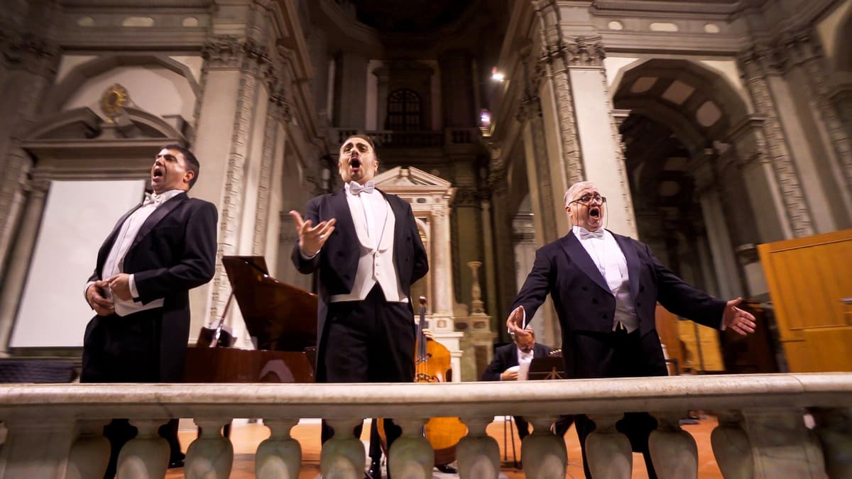 Heart of Florence: Dinner and Three Tenors Concert Ticket