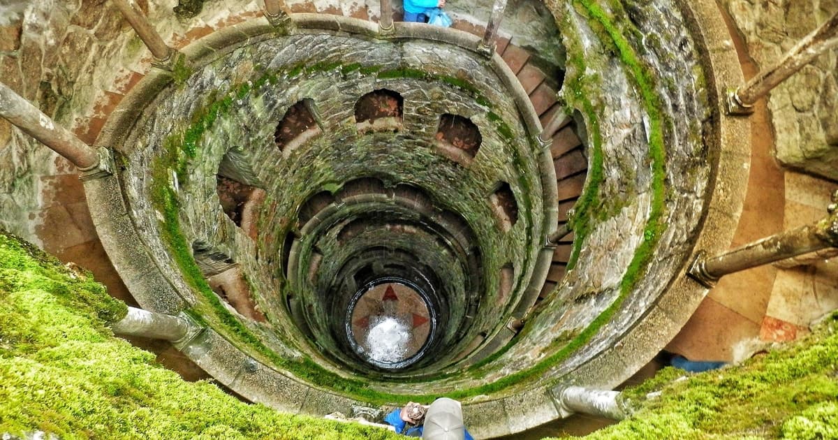 Sintra Tour - Regaleira Palace & Cabo da Roca & Local Lunch