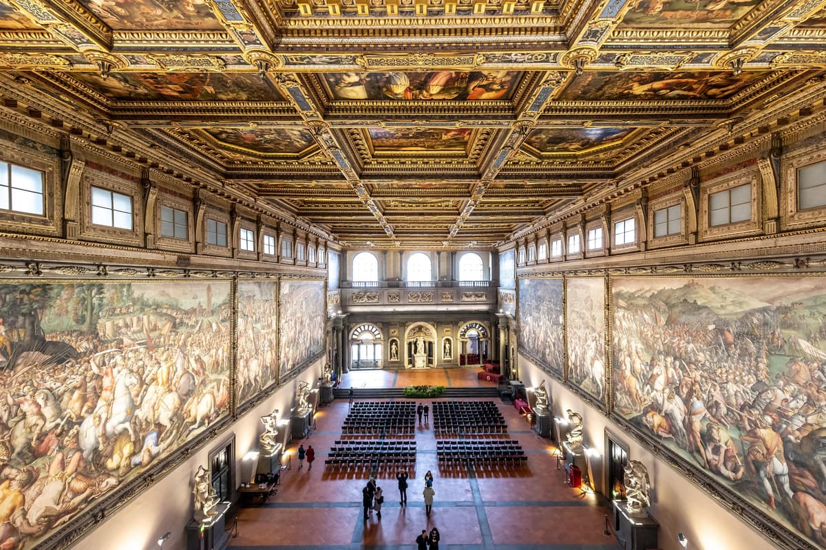 Palazzo Vecchio: Guided or Audio Tour & Optional Lunch