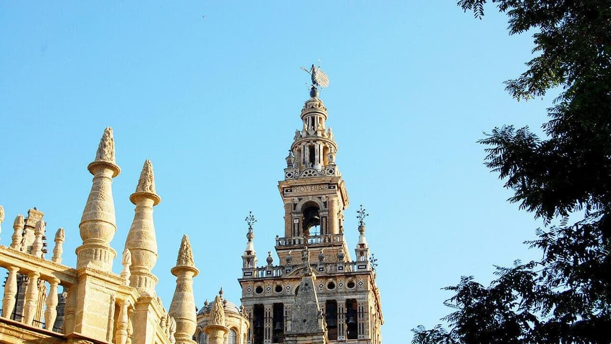 Tour Monumental Esencia De Sevilla: Real Alcázar y Catedral