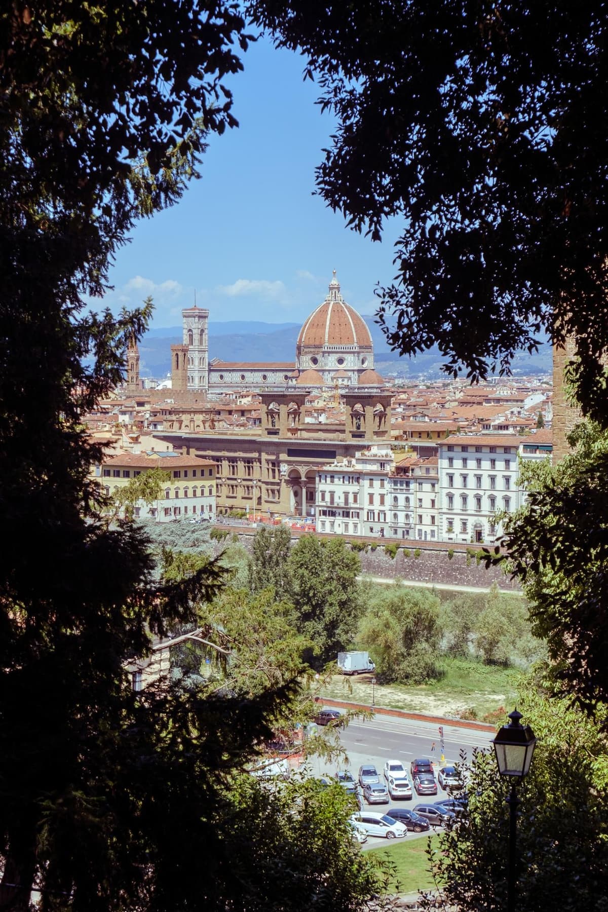 Private Golf Cart Tour of Florence Hills with Photo Stops