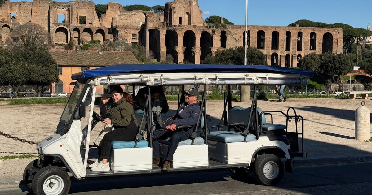 Roma: tour en carrito de golf por la Antigua Roma y entrada al Coliseo