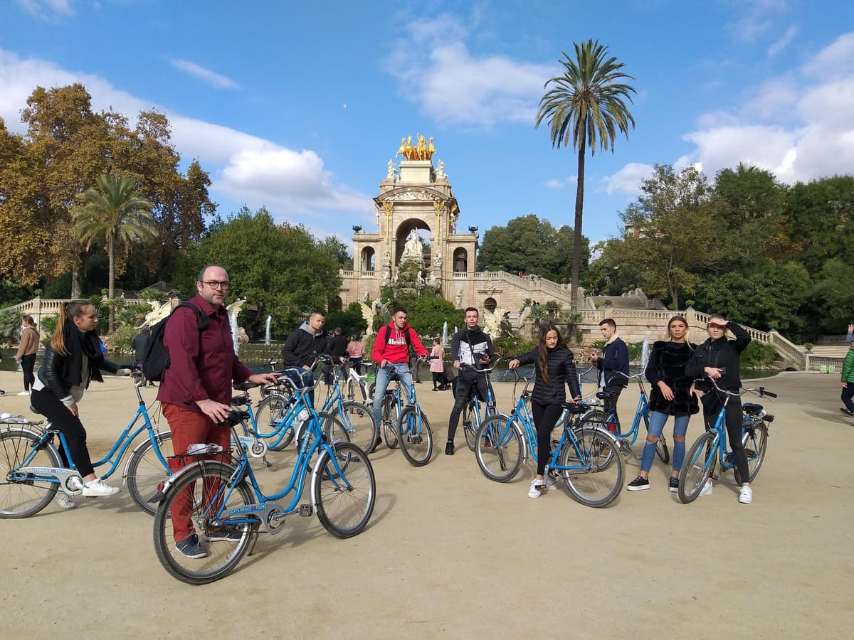 Barcelona Highlights Bike Tour