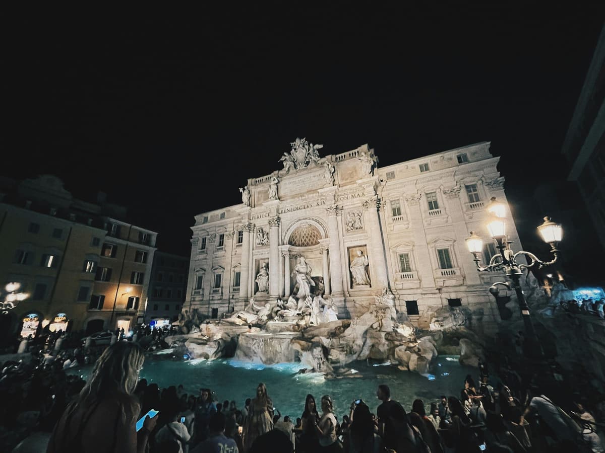 Rome by Night Tour in Spanish