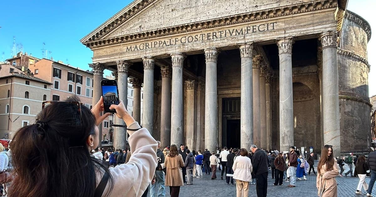 Rome: Pantheon Ticket and Ancient Rome Multimedia Video