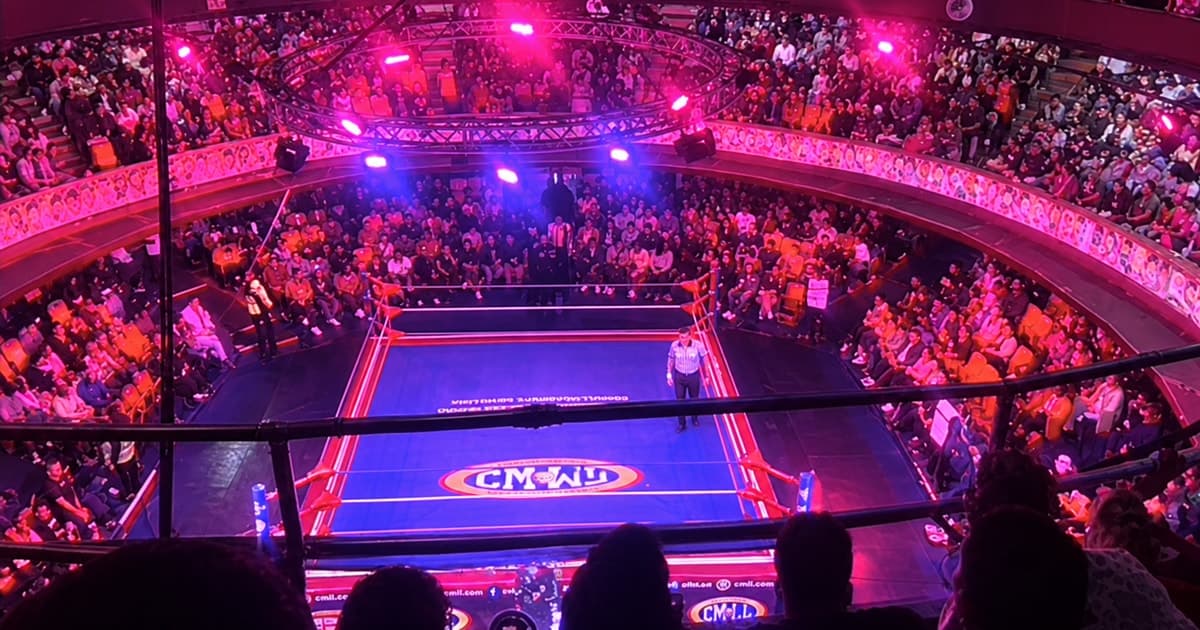 ¡La Mejor Lucha Libre del Mundo! Tour en la Original Arena Coliseo