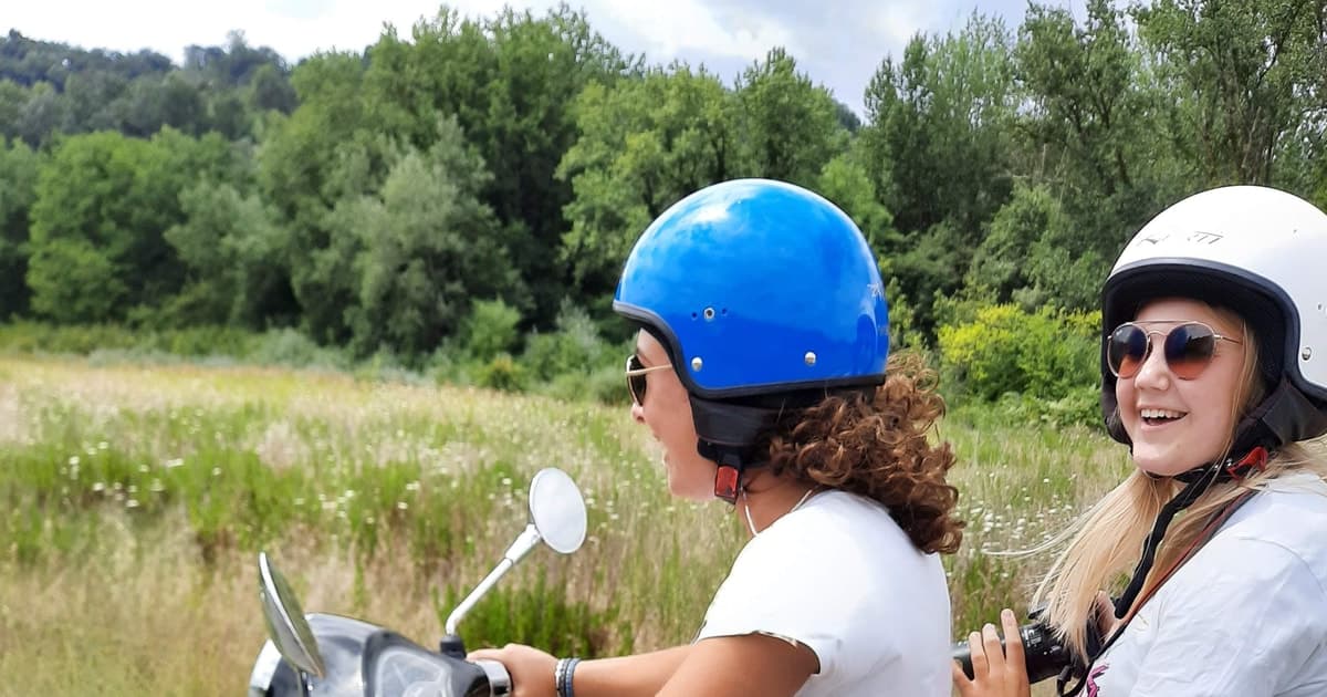 Florence: Vespa Tour as a Passenger + Wine Window!