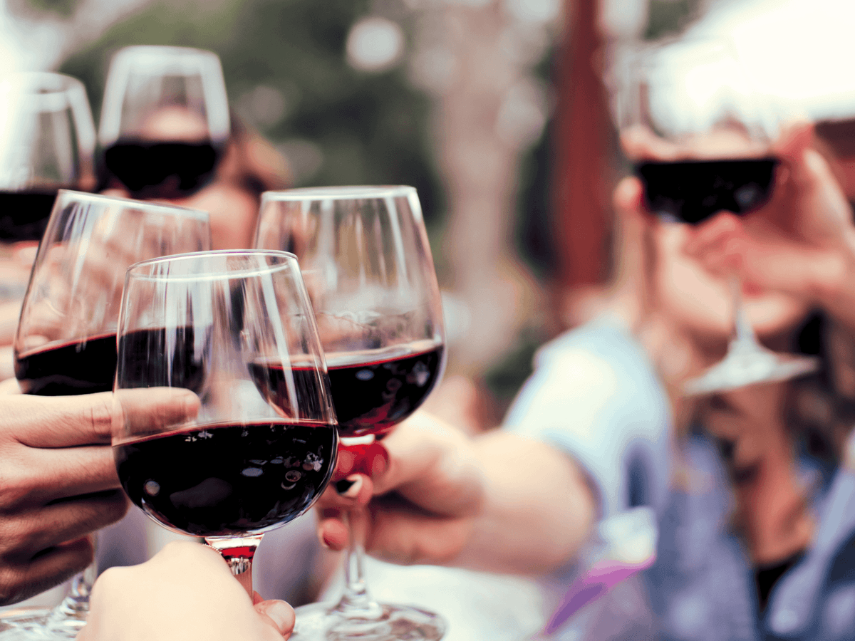 Barcelona: Wine and Cheese Tasting Experience