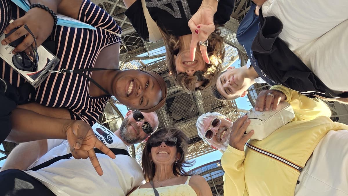 París: tour guiado por la Torre Eiffel y visita al histórico Panteón