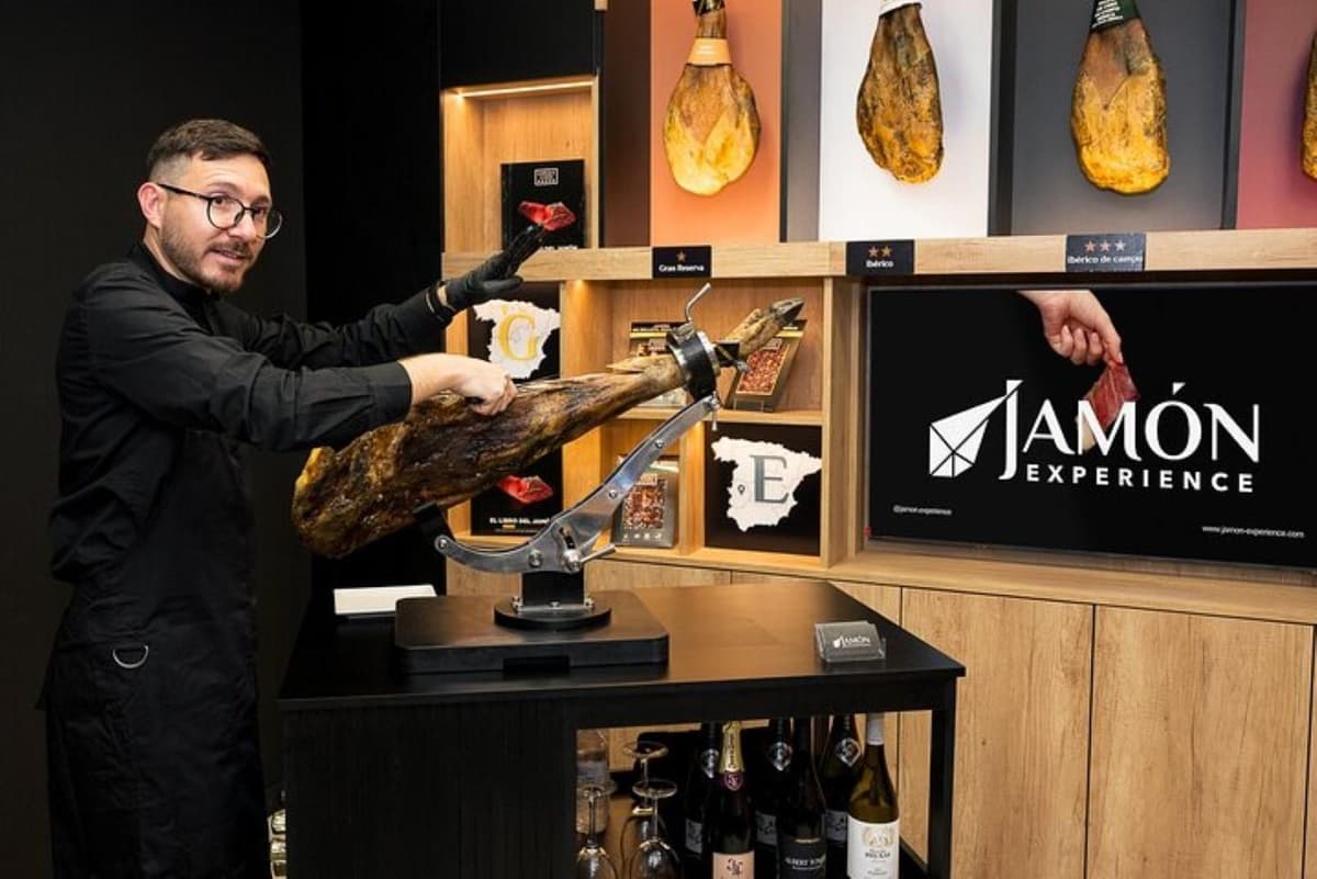 Jamón Experience Master Plus: cata de jamón, vino y queso