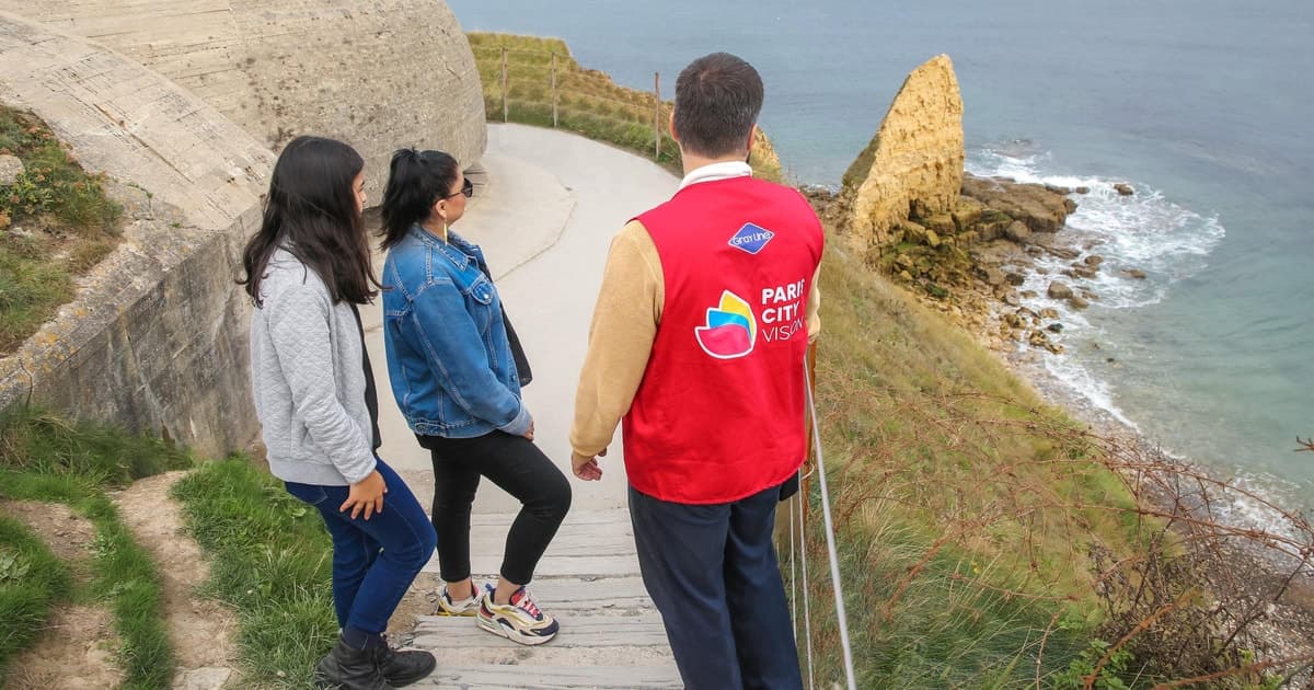 From Paris: Normandy D-Day Beaches Day Trip with Lunch