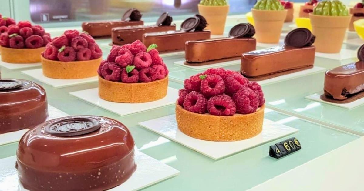 Barcelona: Artisan Pastry and Chocolate Tour