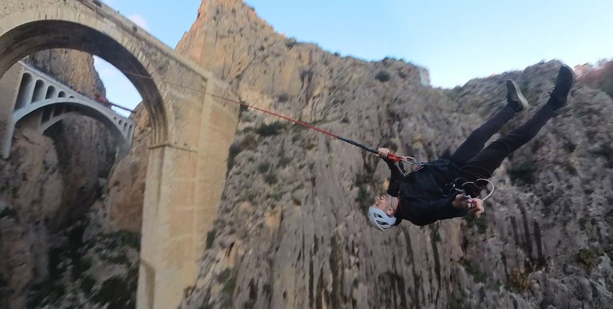 Valencia: puenting + Altea