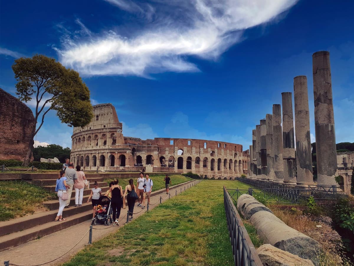 Roma: tour exterior del Coliseo, Foro Romano y Mercado de Trajano