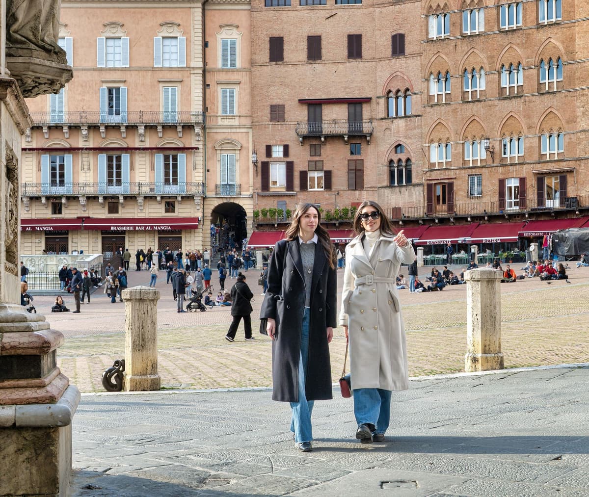 Siena: Visita guiada privada a pie por lo más destacado de la ciudad