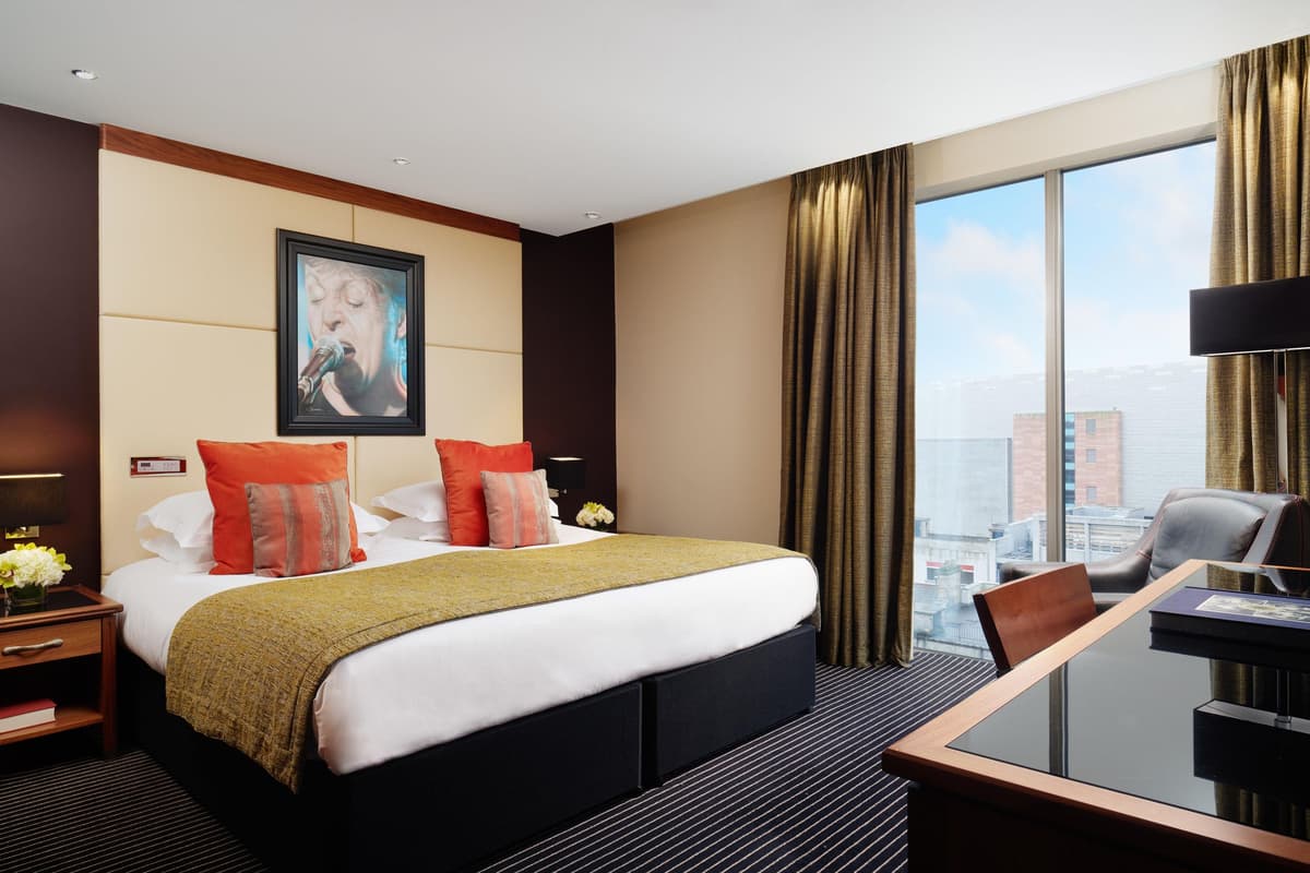 From London: The Beatles Tour with Overnight Stay in …